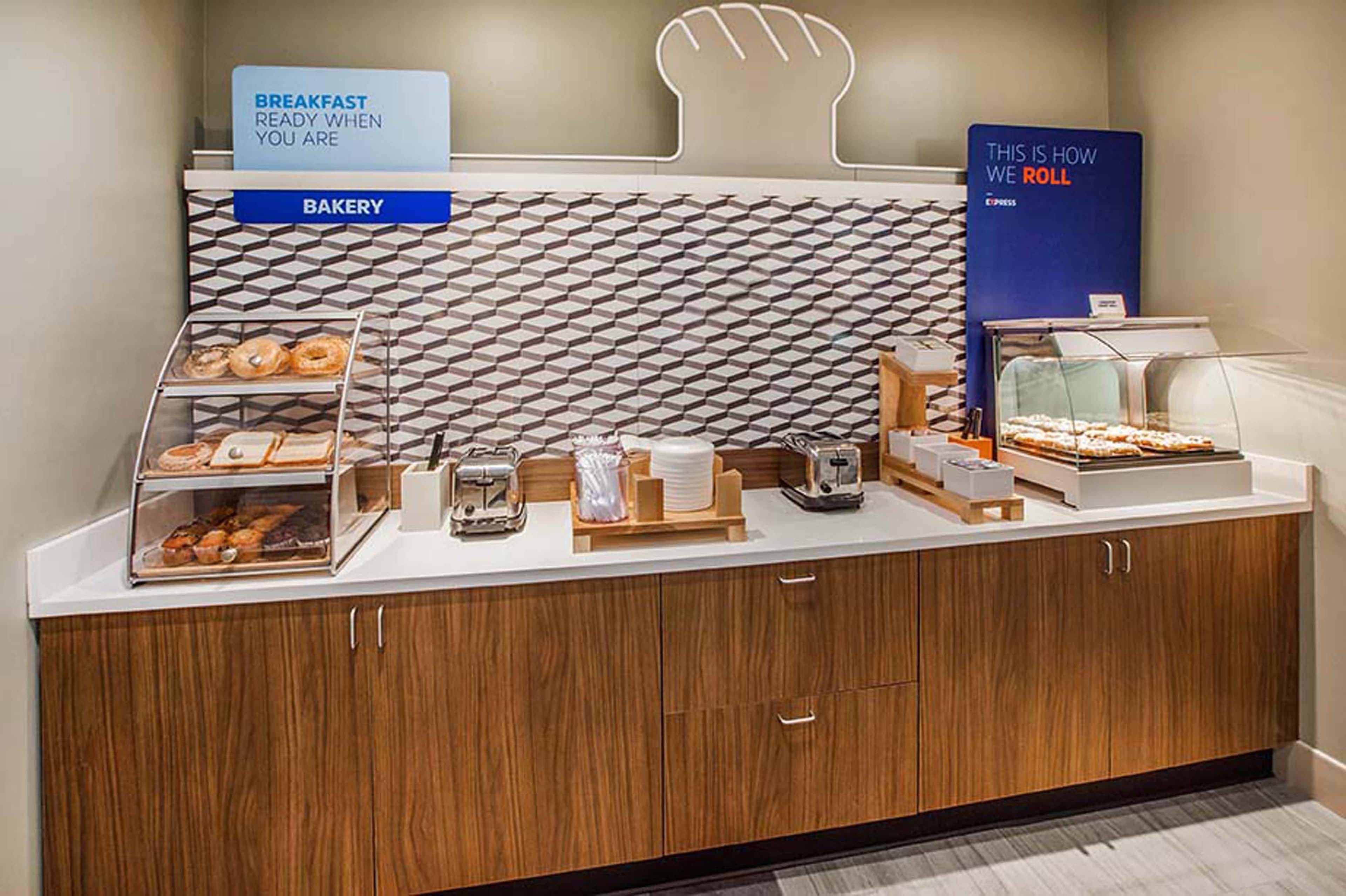Holiday Inn Express Lexington Southwest Nicholasville By Ihg Exteriör bild