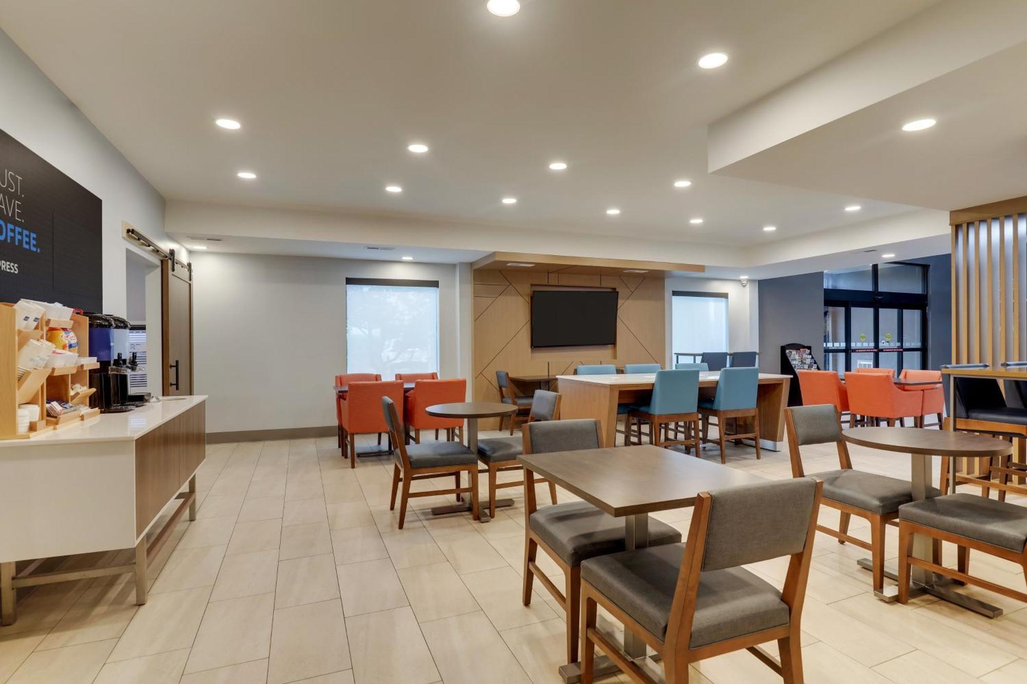 Holiday Inn Express Lexington Southwest Nicholasville By Ihg Exteriör bild