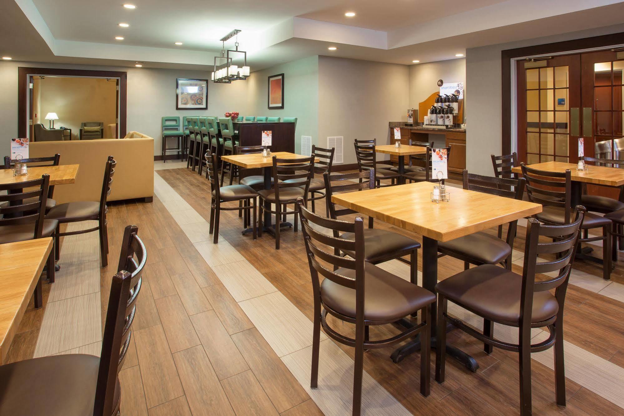 Holiday Inn Express Lexington Southwest Nicholasville By Ihg Exteriör bild